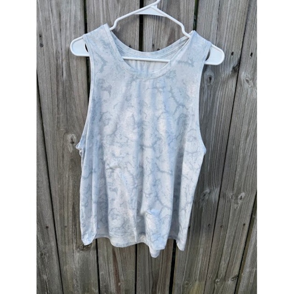 Athleisure Activewear All In Motion Tank Top Large Blue Tie Dye Muscle Tank